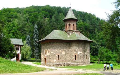 PELERINAJ LA MĂNĂSTIREA PRISLOP 30-31 IANUARIE 2021