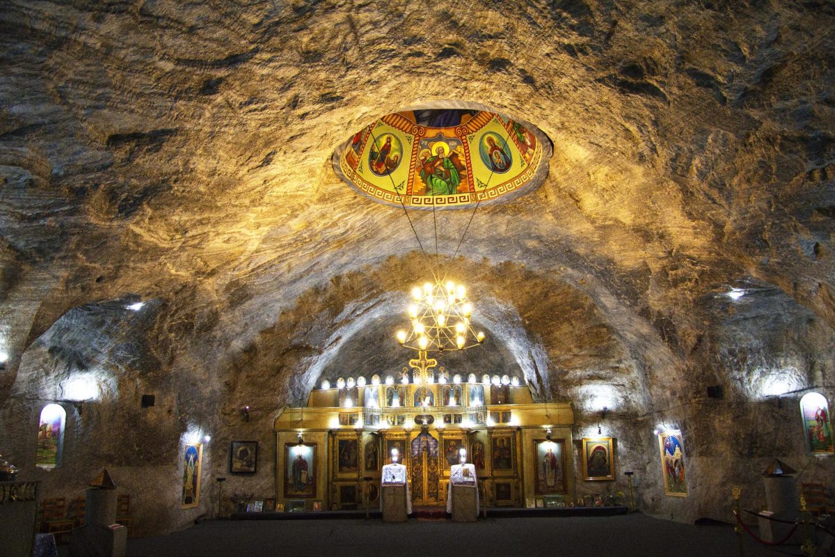 PELERINAJ LA MĂNĂSTIREA PETRU VODĂ 19-20 OCTOMBRIE 2024