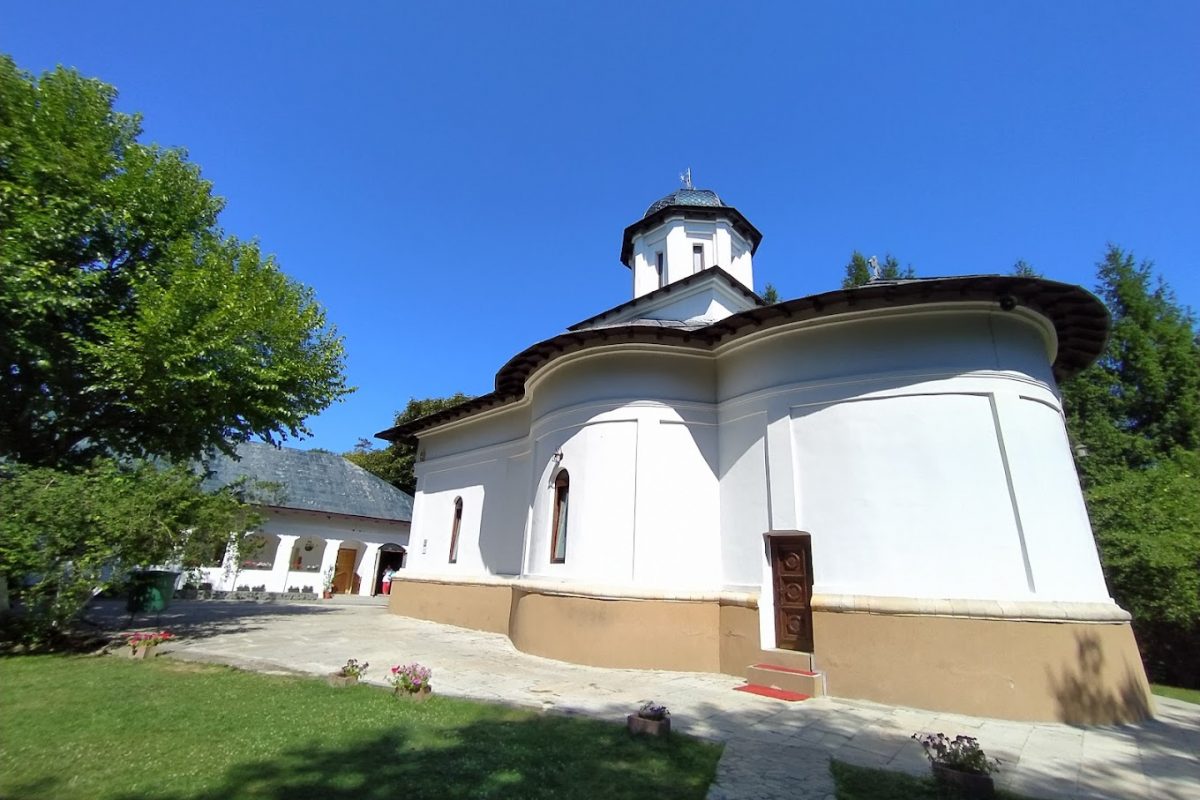 PELERINAJ LA MĂNĂSTIREA COTMEANA 08 APRILIE 2023