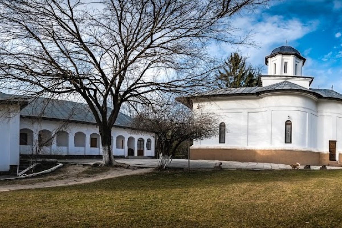 PELERINAJ LA MĂNĂSTIREA COTMEANA 08 APRILIE 2023