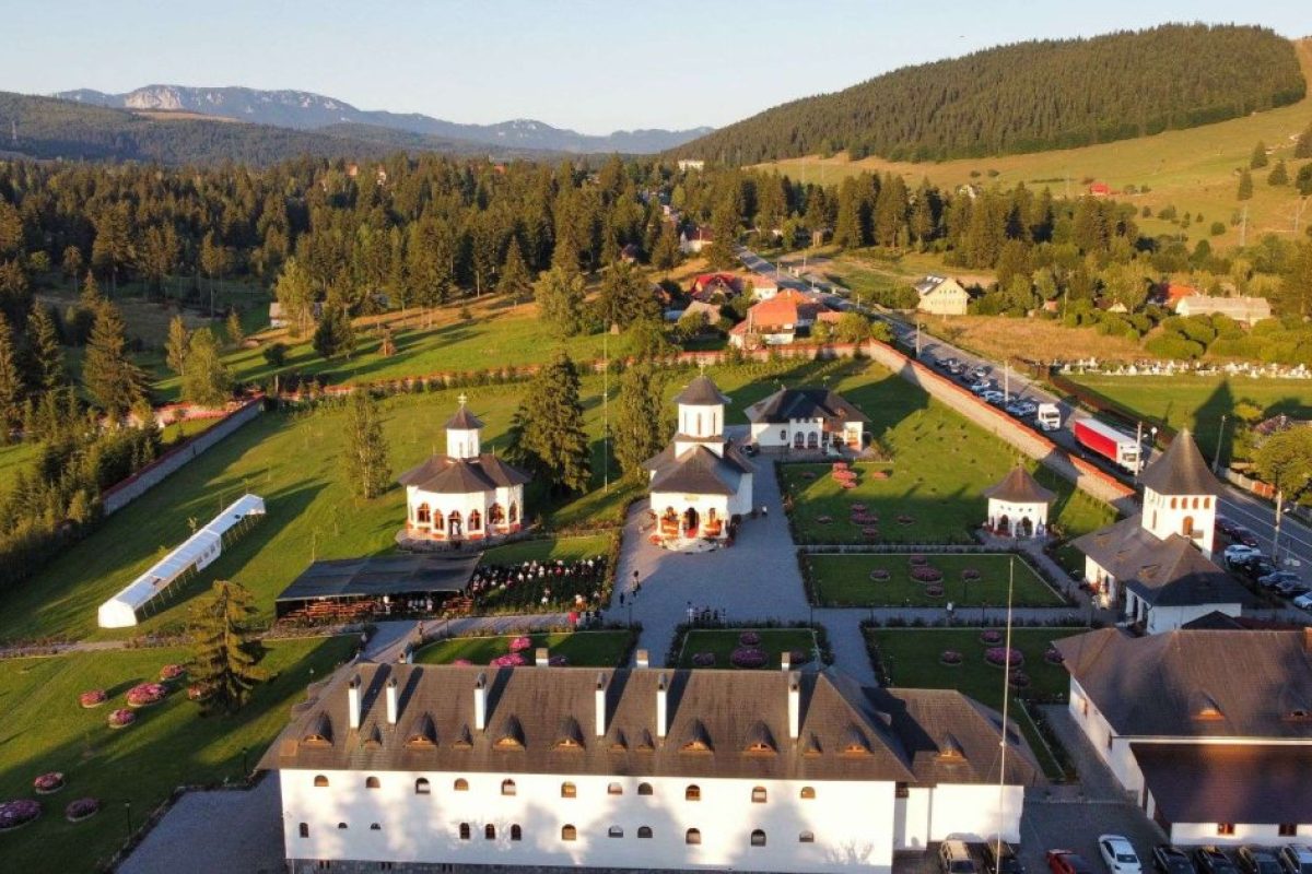 PELERINAJ LA MANASTIREA PIATRA TAIETURII 18-19 OCTOMBRIE 2025